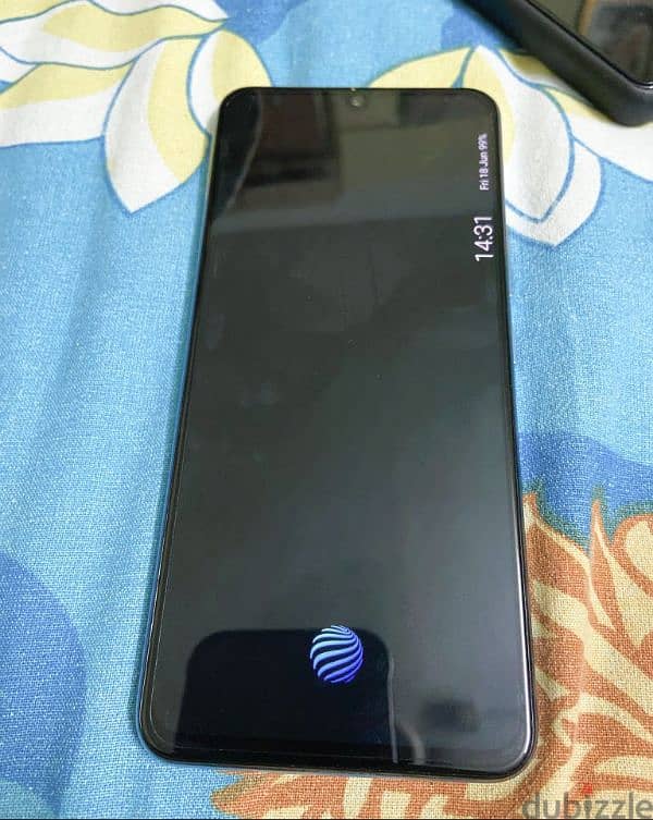 Vivo V21 5G with 8+4gb ram 128gb memory with NFC Support 2