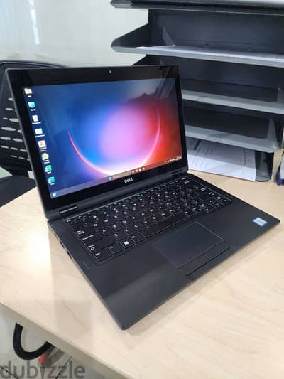 Dell latitude 8390 2 in 1 Laptop