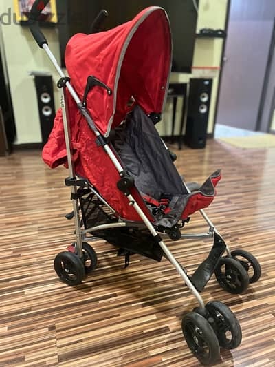 Mothercare Full Pack Stroller with Car Seat with Storage systems.