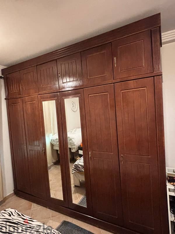 cupboard in great condition 0