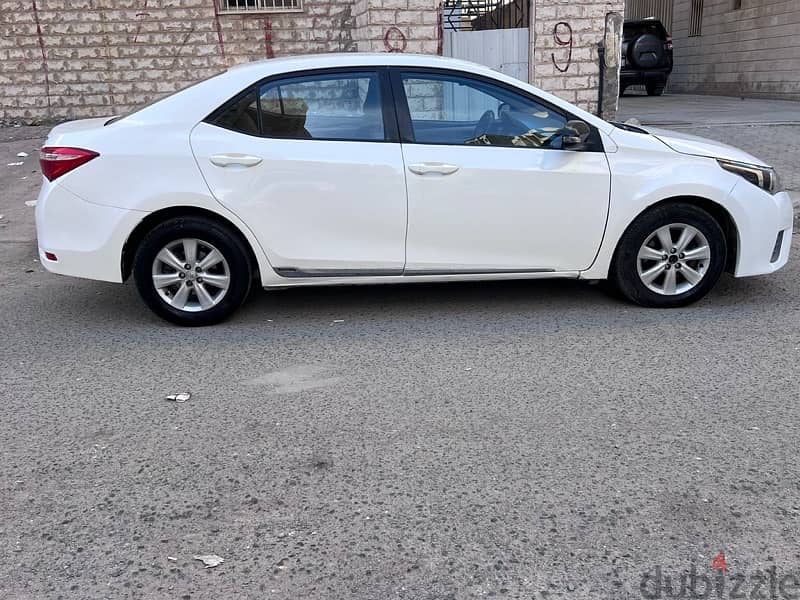 Toyota Corolla 2016 4