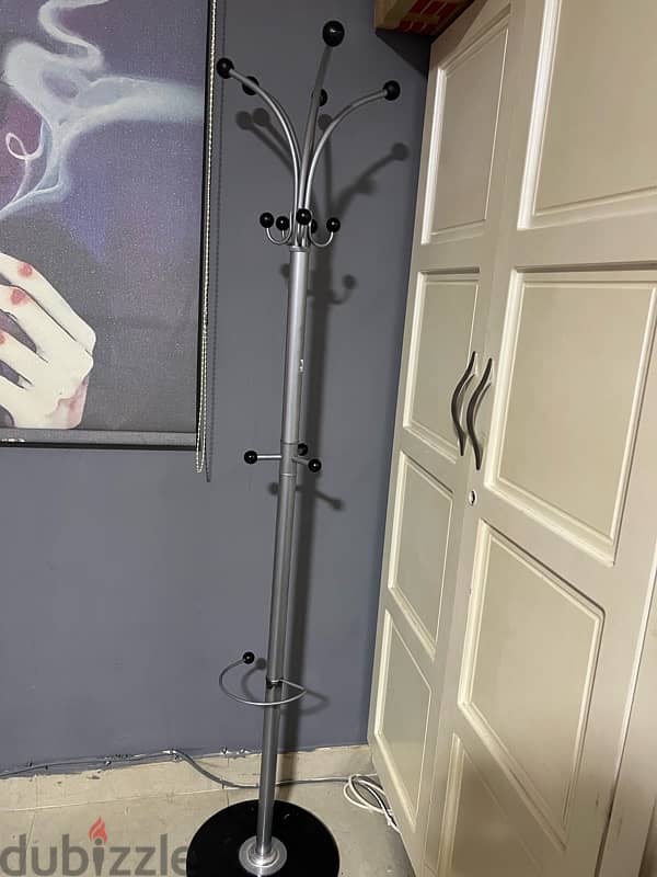 Coat stand 2