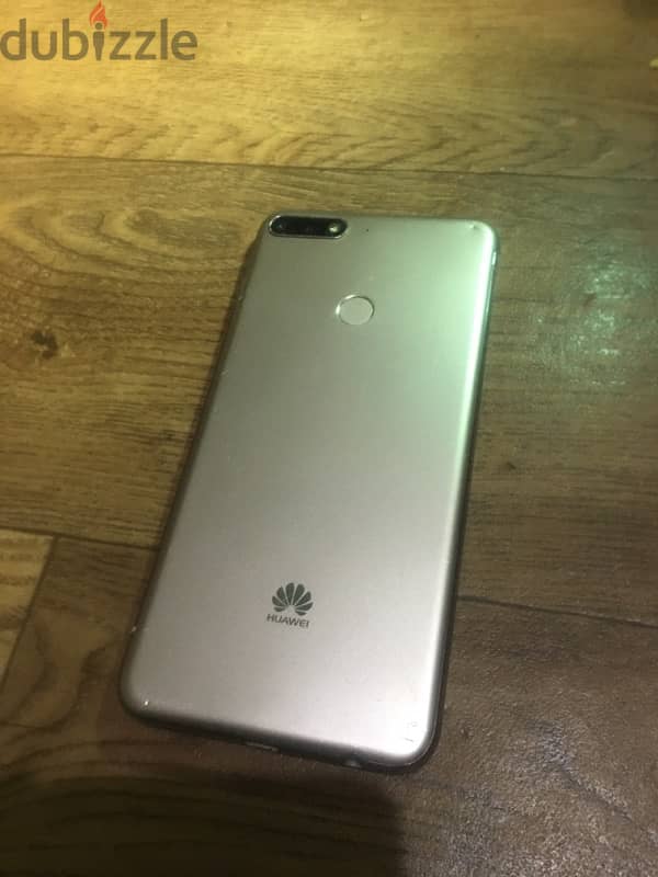 HUAWEI Y7 prime  2018 3