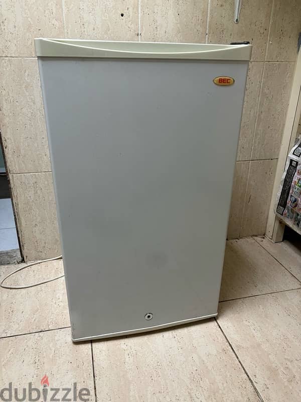 refrigerator small 0