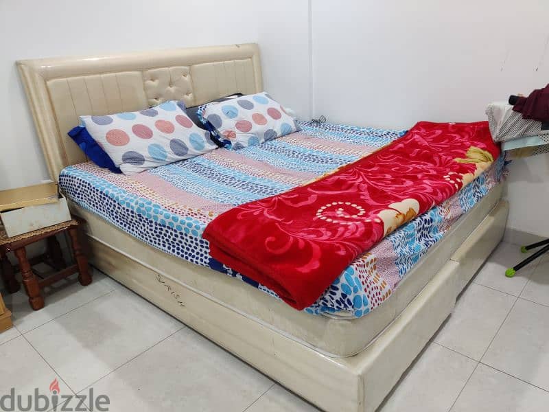 Urgent sale- King size Bed with Mattress in Mangaf 1