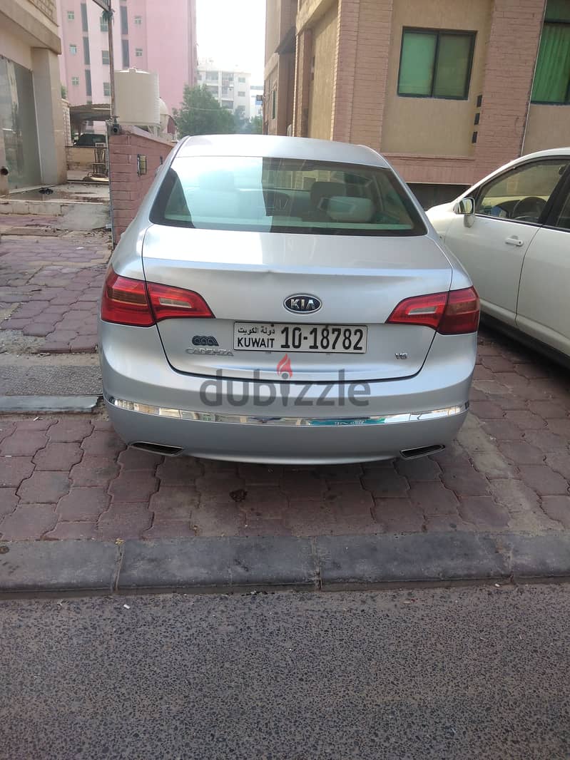 Kia Cadenza 2011 2