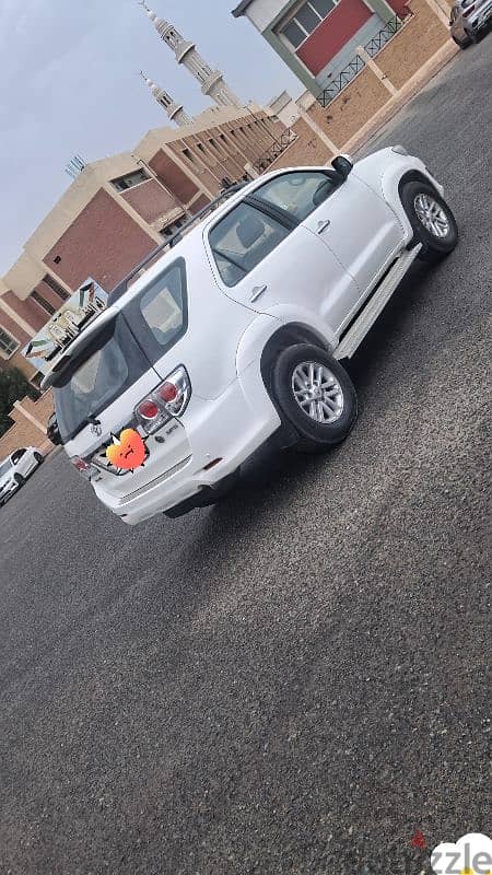 Toyota Fortuner 2013 FAMILY USED URGENT SALE 5