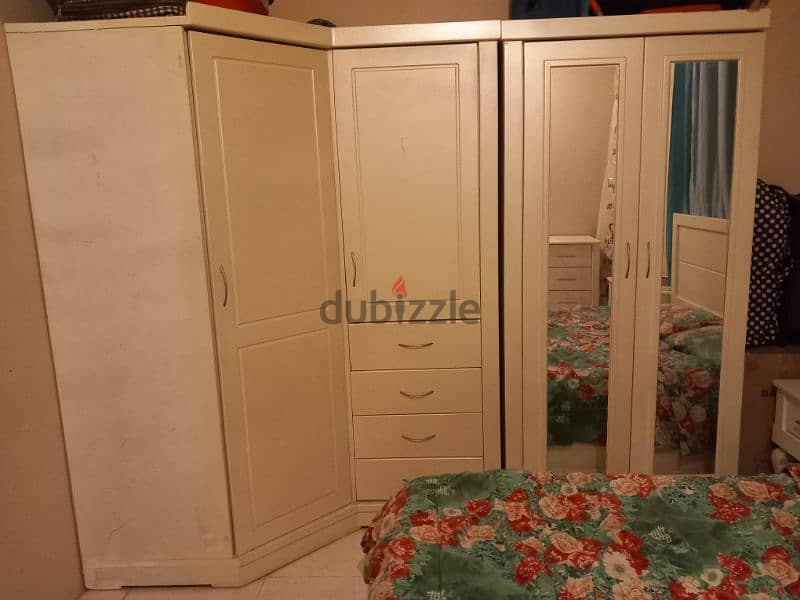 bedroom furniture for sale غرفة نوم للبيع 4