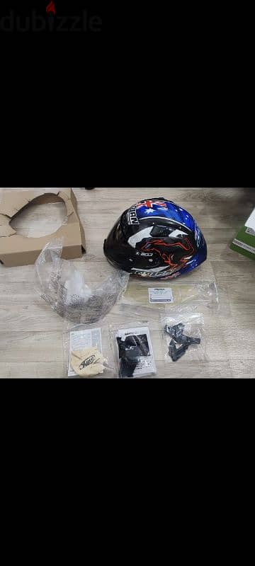 Suzuki R1 KTM tire helmet 5