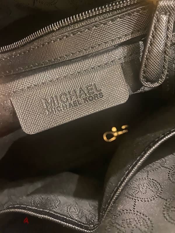 حقيبه  ‏Michael kors 2