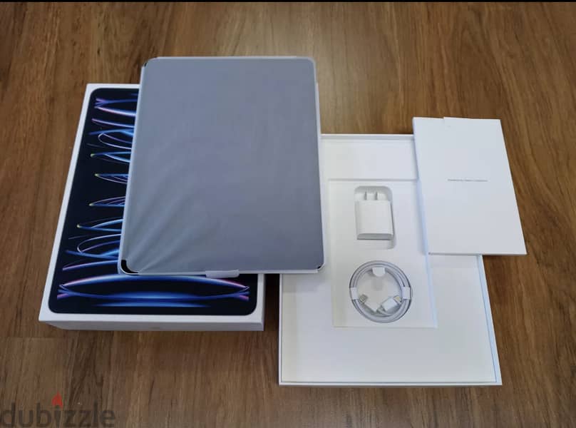 Apple 12.9-Inch iPad Pro Wi-Fi 256GB 2