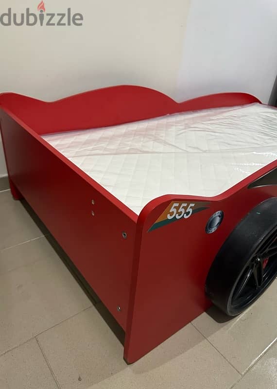 kids bed with matress 3