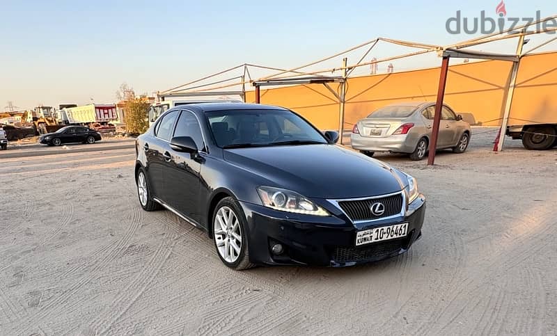 Lexus IS-Series 2011 3