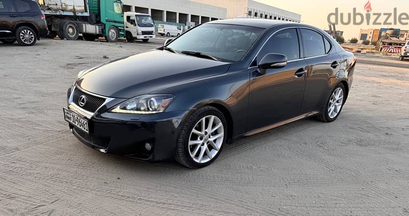 Lexus IS-Series 2011 8