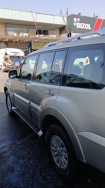 Mitsubishi Pajero 2010 6