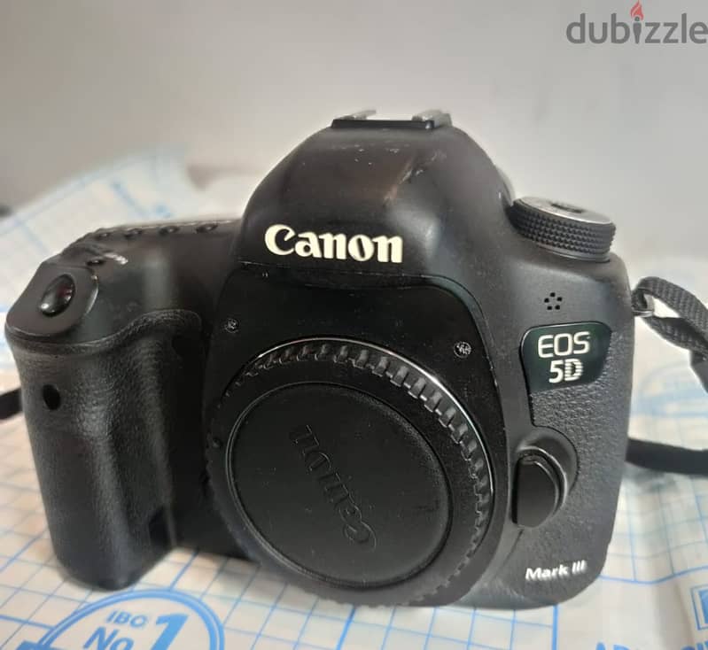 Canon 5D Mark III, Lens, Battery Grip, Remote Control 2