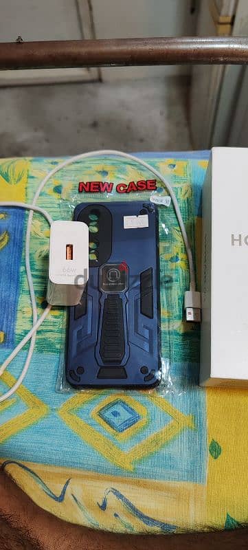 honor 90 good condition same like new 0