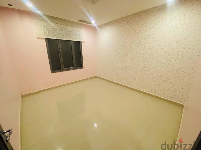 for rent nice 3 bedrooms villa with balcony in abu fatira 6