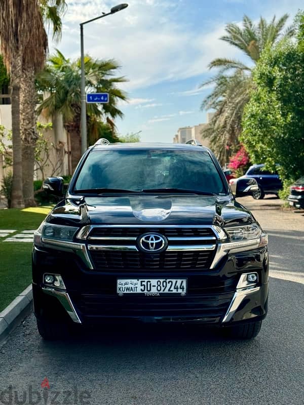 Toyota Land Cruiser 2021 4