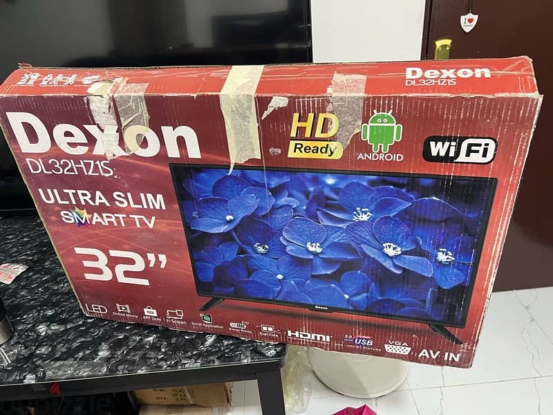 dexon smart tv led 32 inch with box 1 month use only 1