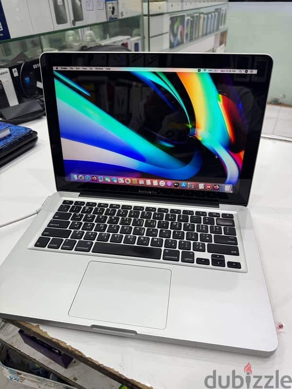 MacBook Pro 13.3inch core i7 Ram 8GB SSD 240GB 1