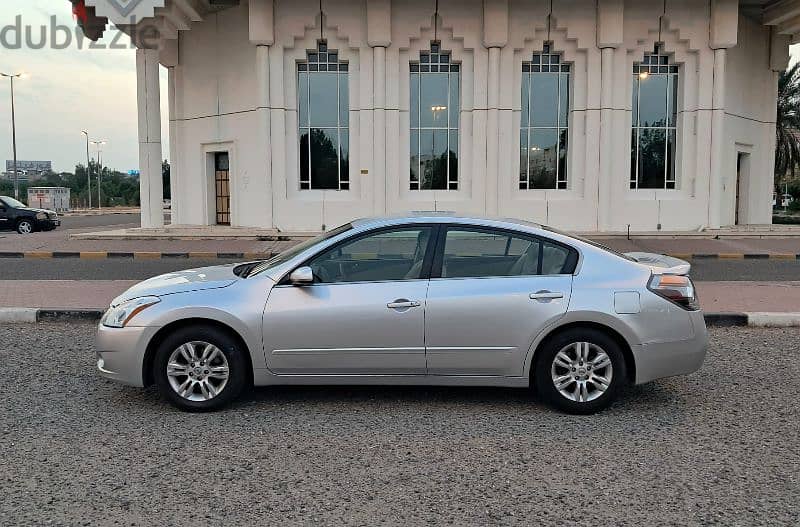 Nissan Altima 2012 2