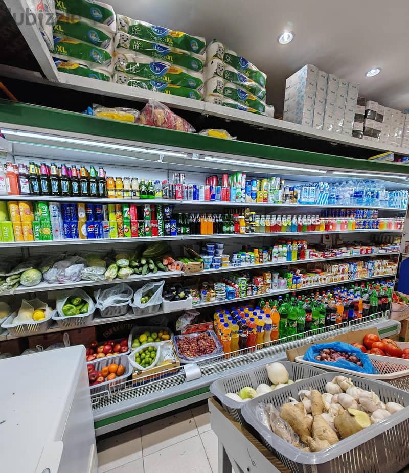 Grocery and Vegetable Retail shop in Salmiya for sale 0