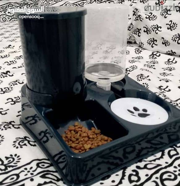 Cat auto feeder for sale 0