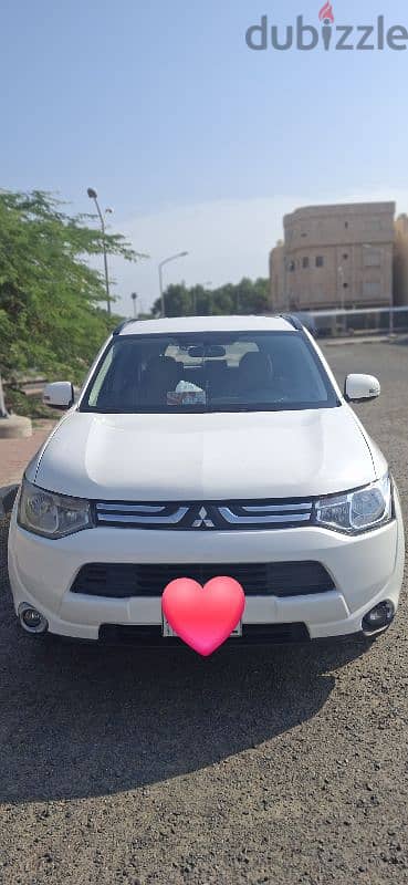 Mitsubishi Outlander 2014 1