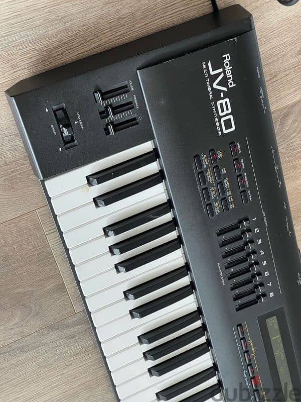 roland jv 80 keyboard 0