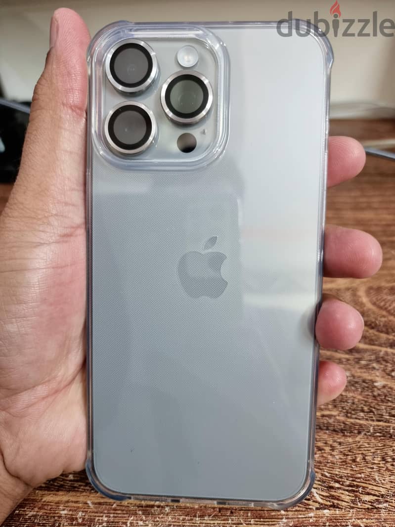 iPhone 15 Pro. Max 256GB Natural Titanium 8