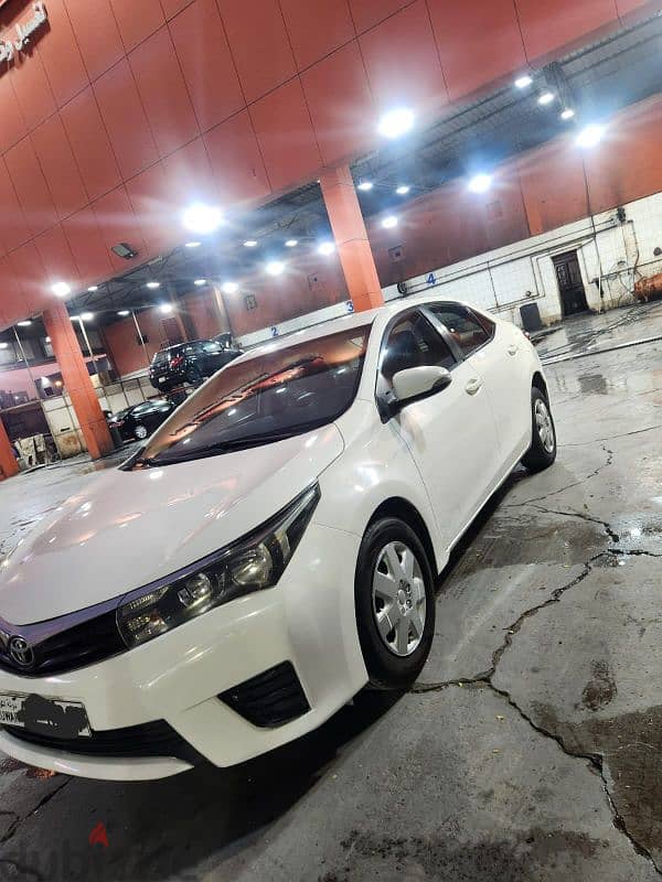 Toyota Corolla 2015 3