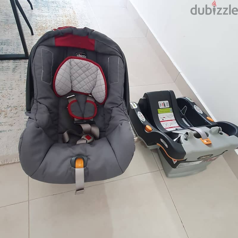 Infant Bath Tub & Car Seat with Base 3