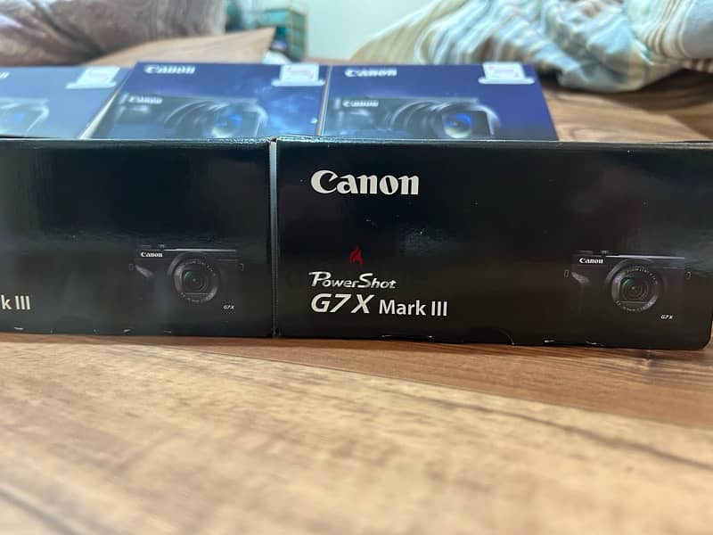 camera canon G7xlll camera canonsc740HS 12