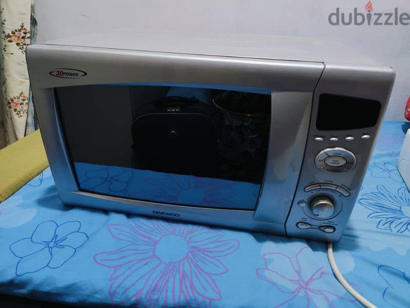 Microwave Oven 0