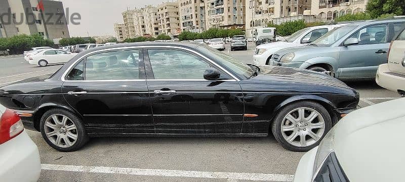 Jaguar XJ8 2005 4