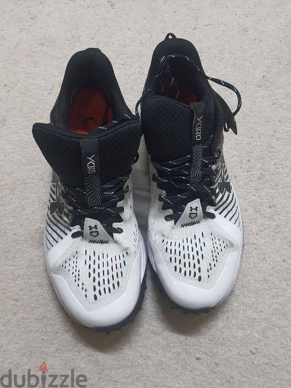 Original under Armour  sports shoes for sale size 45 4