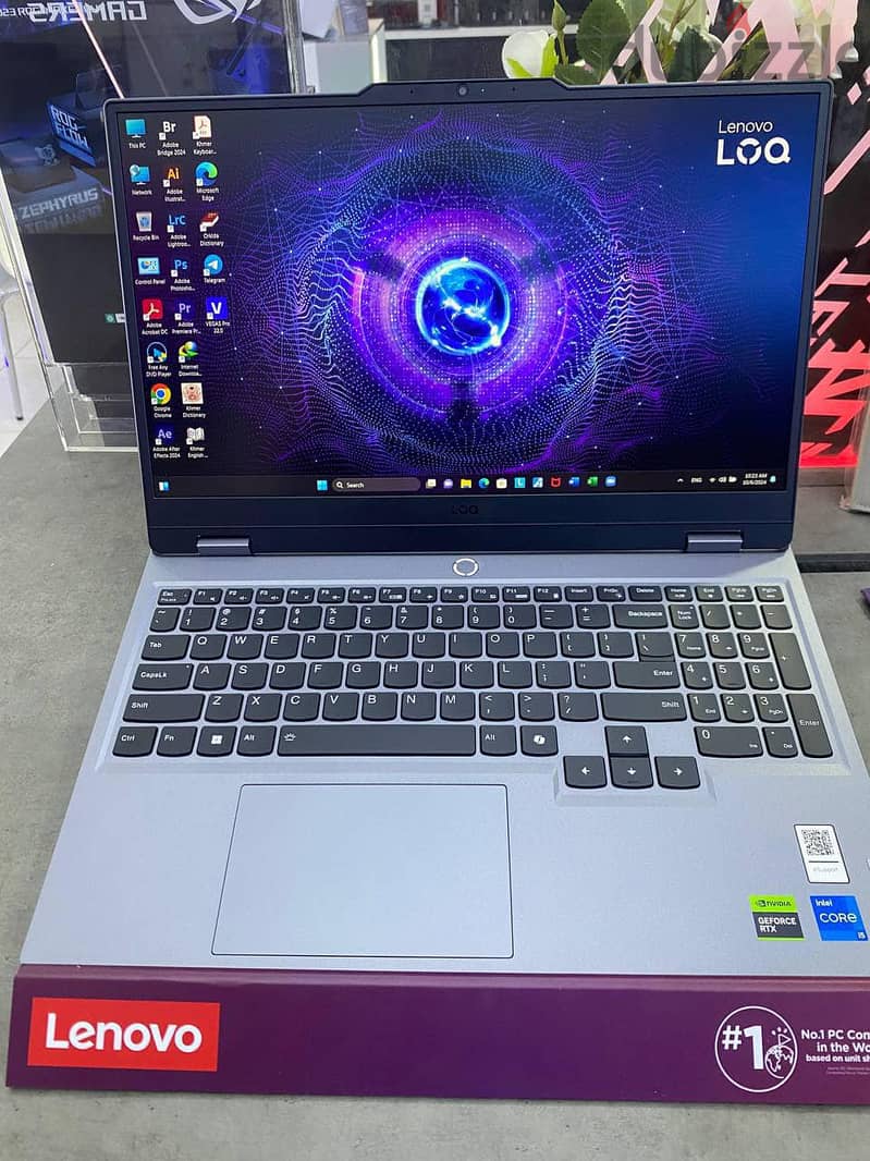 Gaming Laptop Lenovo LOQ 15IAX9 0