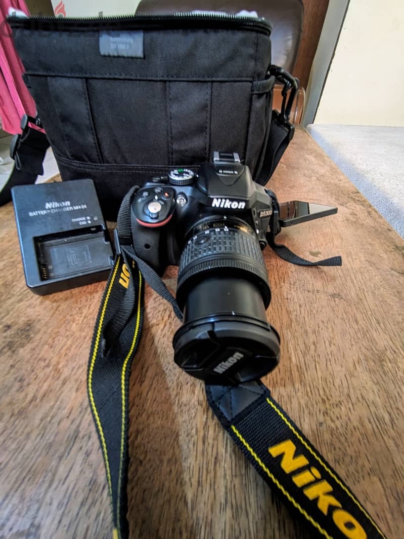 Nikon D5300 Like New 1