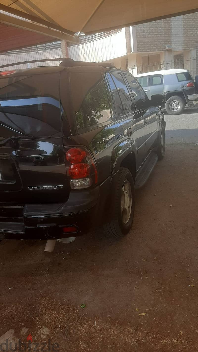 Chevrolet Trailblazer 2009 FAMILY USED SUV FOR SALE IN SALMIYA (185K) 3