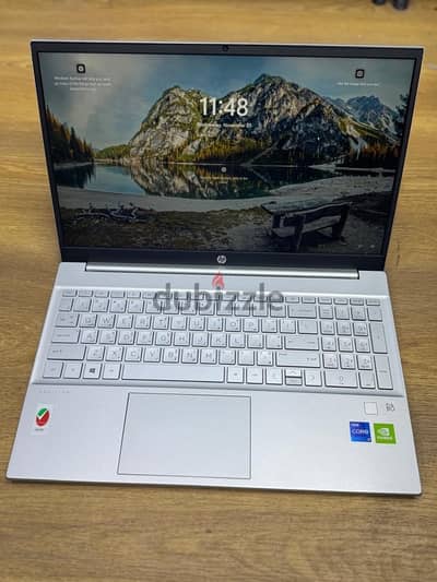 للبيع HP PAVILION بحالة ممتازة