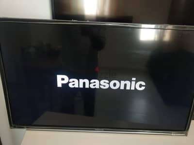 Panasonic TV 32' with Wall Bracket.  Moved to 1 BHK from 2 BHK