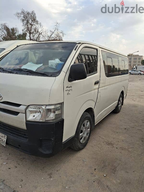 Toyota Hiace 2015 3