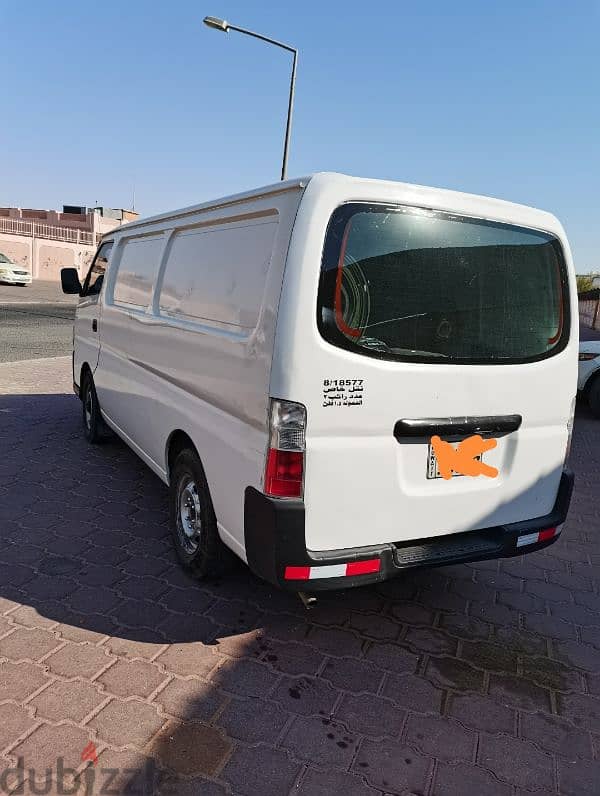 Nissan Urvan 2010 perfectly condition 5