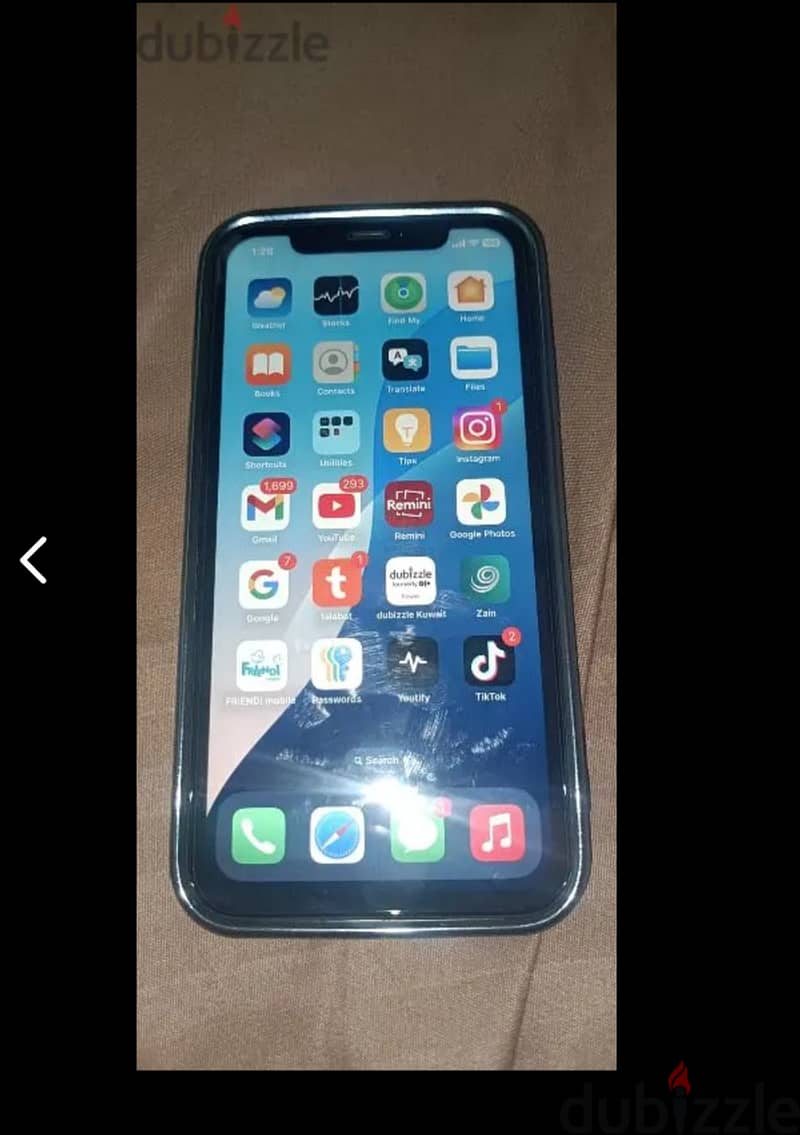 I phone 11 face ID not working battery 85% despley chenj original go 2