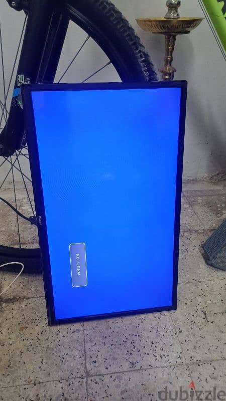 wansa LED TV 22 INCH 8