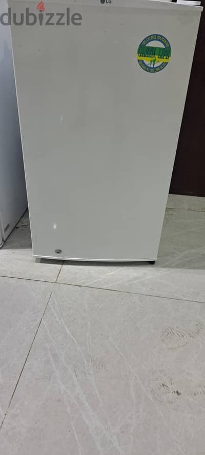 Refrigerators/Fridge