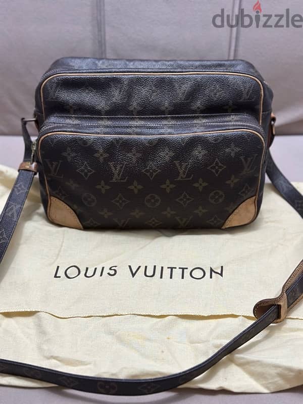 authentic louis vuitton bag 4