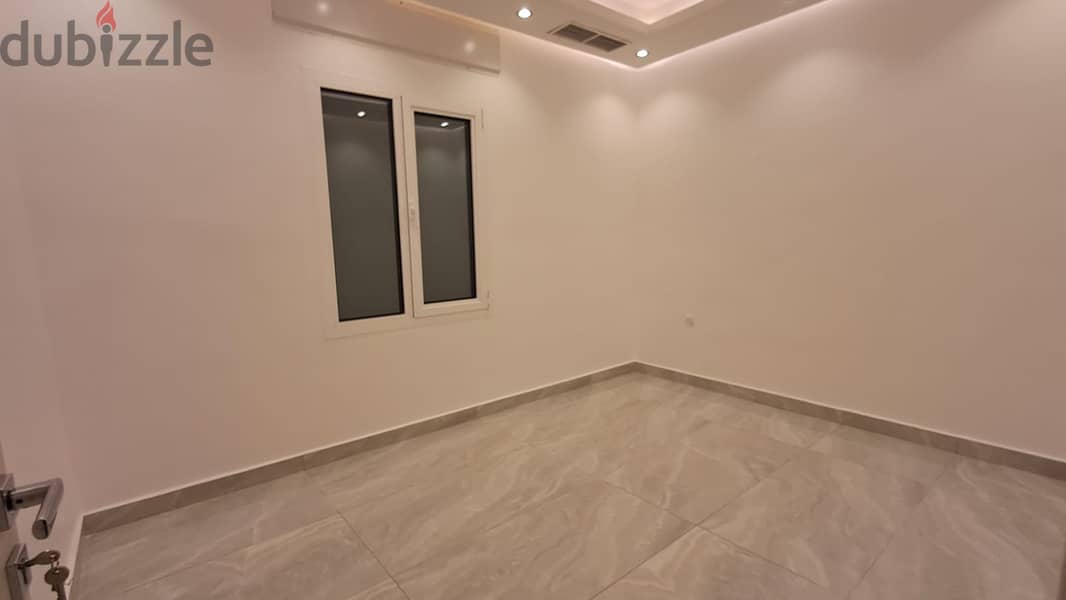 4 Bedroom Floor in Abu Fatira 10