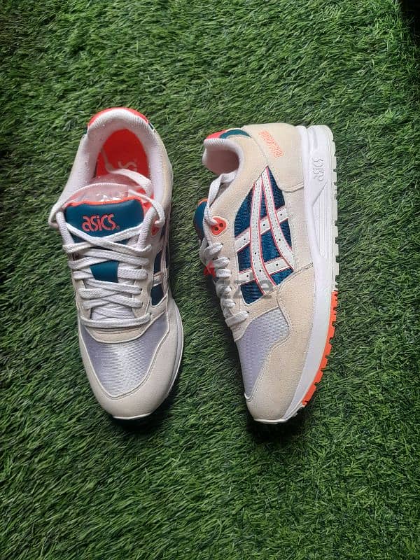 Size 41,5 ASICS Original Shoes 0